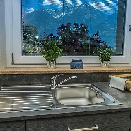 A&g - Elegante Casa 100 Mq Su Due Piani Con Wi-fi-giardino-parcheggio Holiday home *