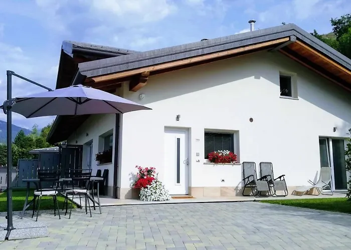 A&g - Elegante Casa 100 Mq Su Due Piani Con Wi-fi-giardino-parcheggio Nyaraló *